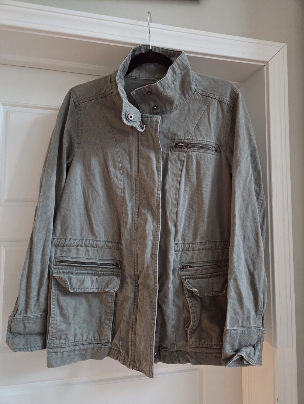 GAP Olive Green Utility Jacket with Many Pockets